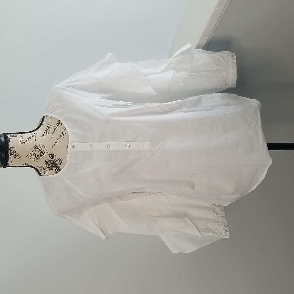 Splendid white blouse size small